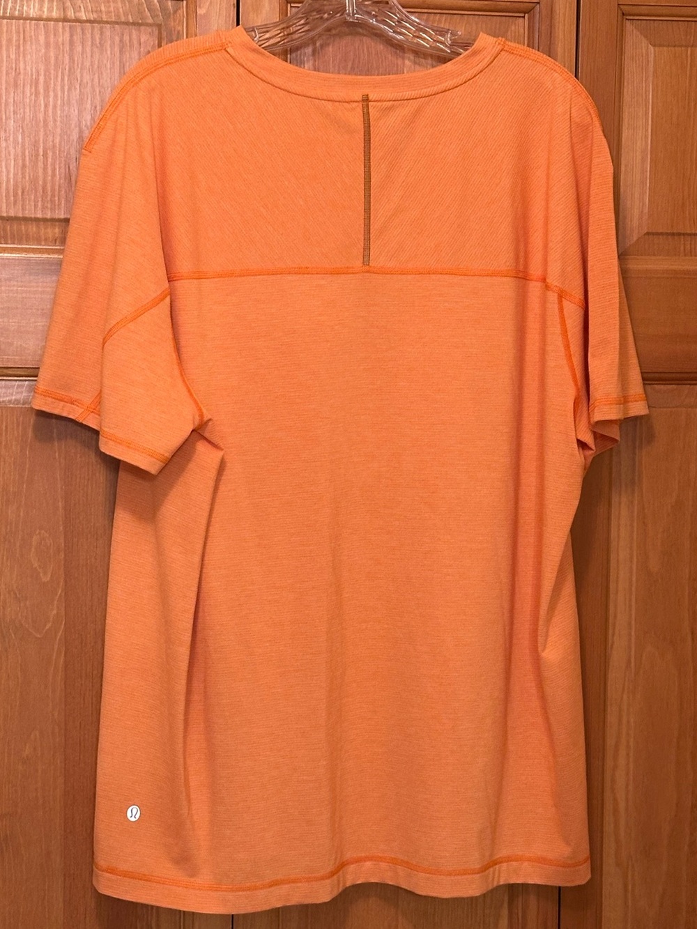 Lululemon Short Sleeve Athletic Tee - Size Large - Protean - Orange Soda